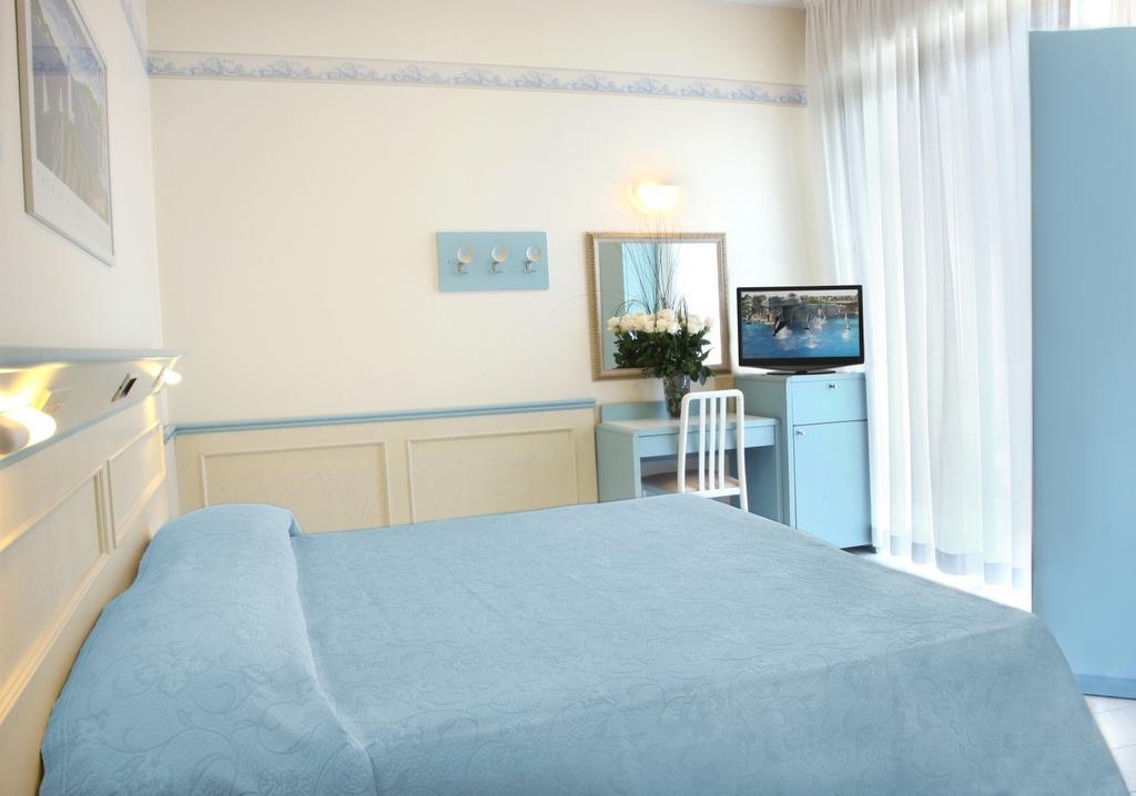 Hotel Arizona 리치오네 외부 사진