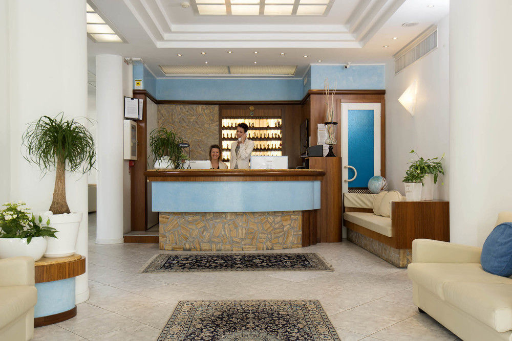 Hotel Arizona 리치오네 외부 사진